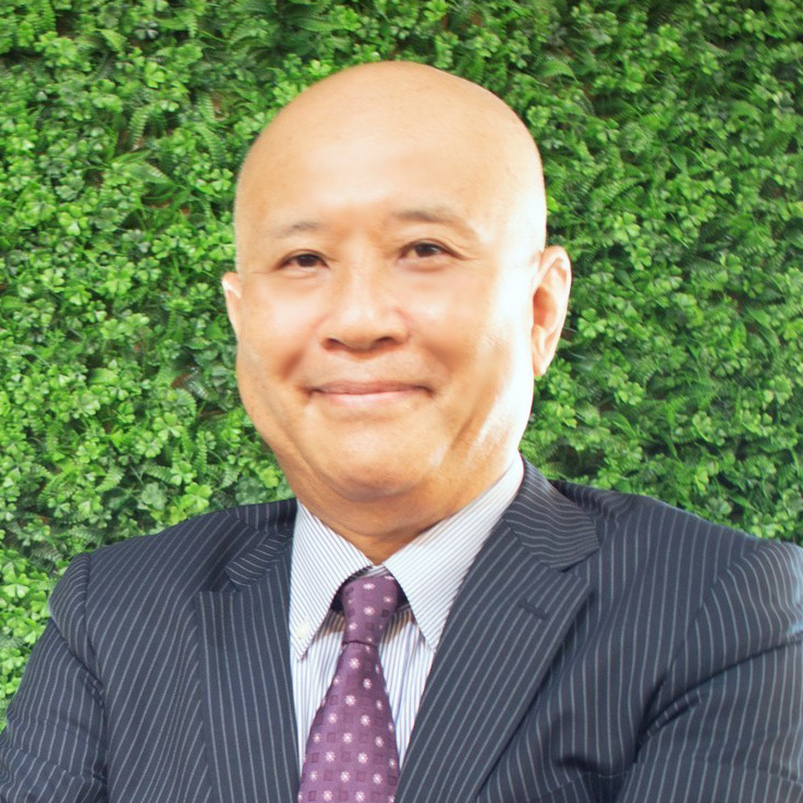 天神の結婚相談所の代表婚活アドバイザー 中西 厚喜（KOU）